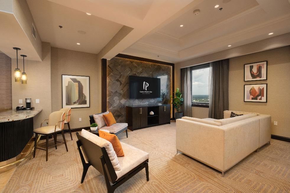 Junior Penthouse Suite 3108 Living Room